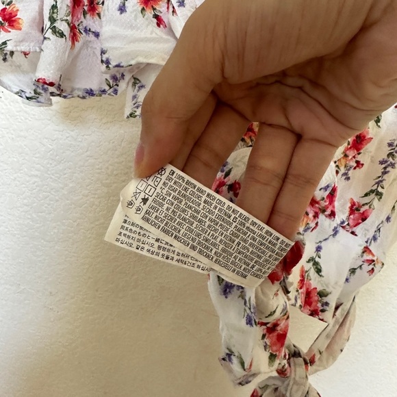Forever 21 White Floral Wrap Tie Crop Top Blouse Ruffle Women’s Summer Spring - Picture 11 of 11
